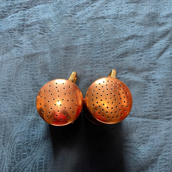 Vintage Copper Salt & Pepper Shakers - Picture 3 of 4